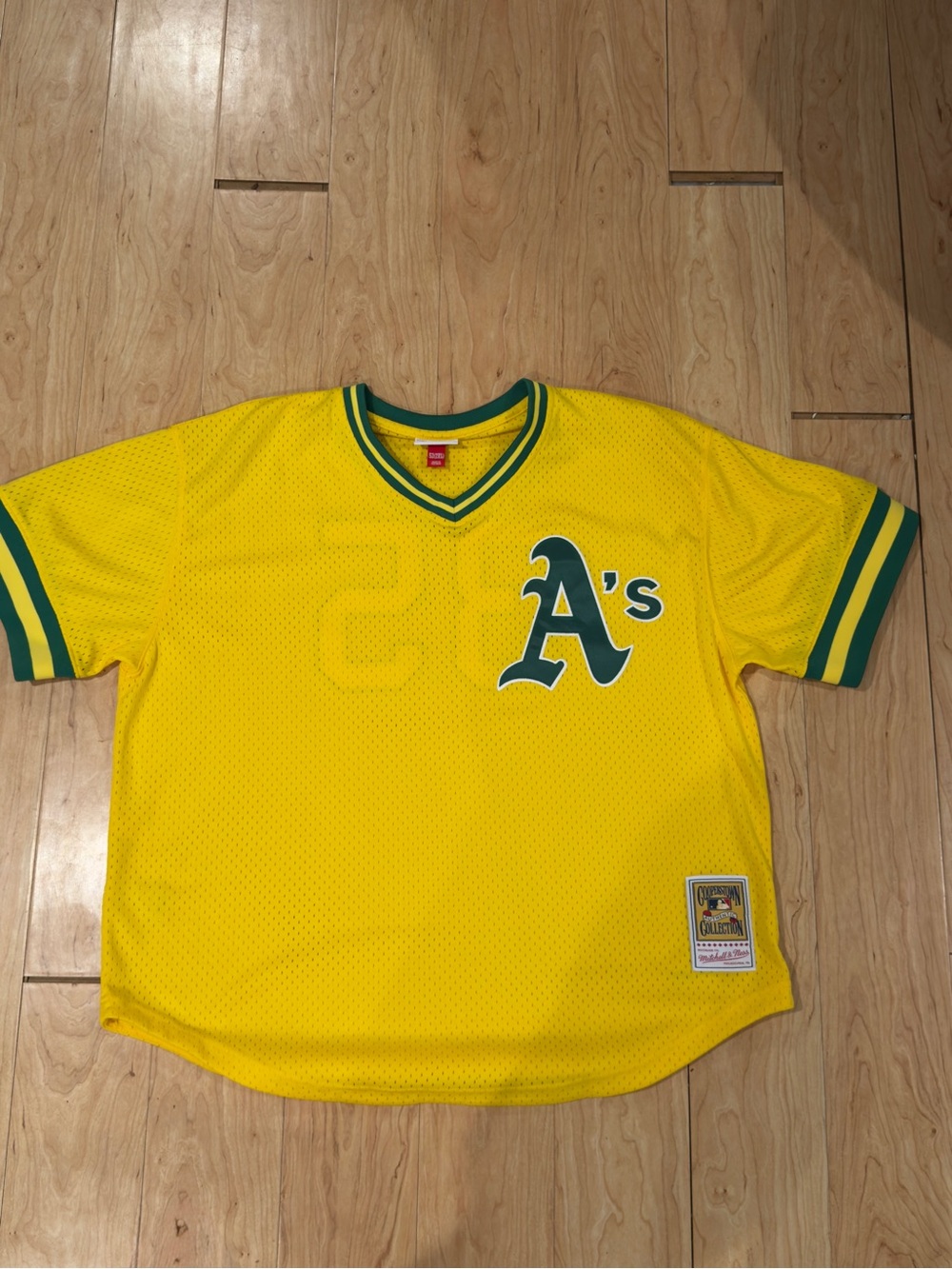 Mitchell & Ness Oakland A's Ricky Henderson Jersey